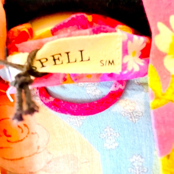 SPELL ..Freda Robe . NWT. Gorgeous Piece to add to your collection. Size S/M. - Picture 12 of 12